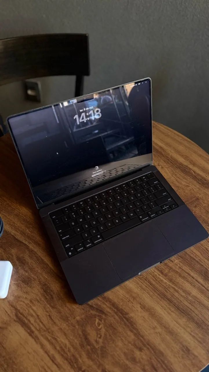 MacBook Pro M3 14? 18GB 512 SSD - Foto 5