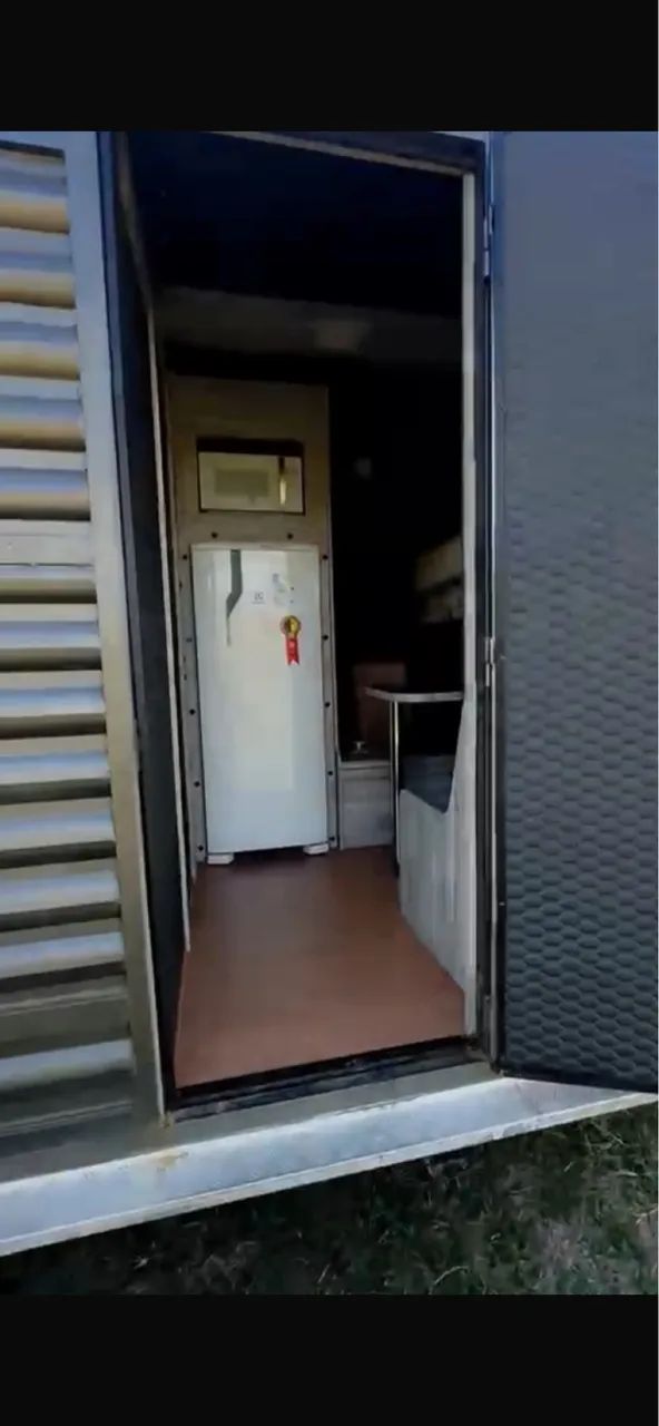 TRAILER RESIDENCIAL COM COMPARTIMENTO PARA TRANSPORTE DE CAVALOS - Foto 4