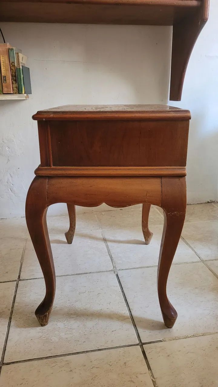 Mesa de cabeceira antiga (criado-mudo)  - Foto 2