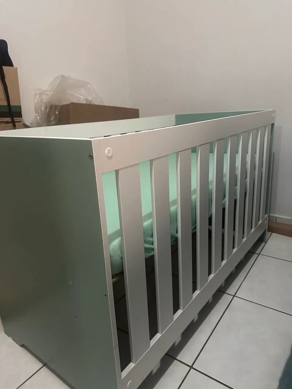 Berço Infantil Branco e Verde Menta + Colchão - Foto 3