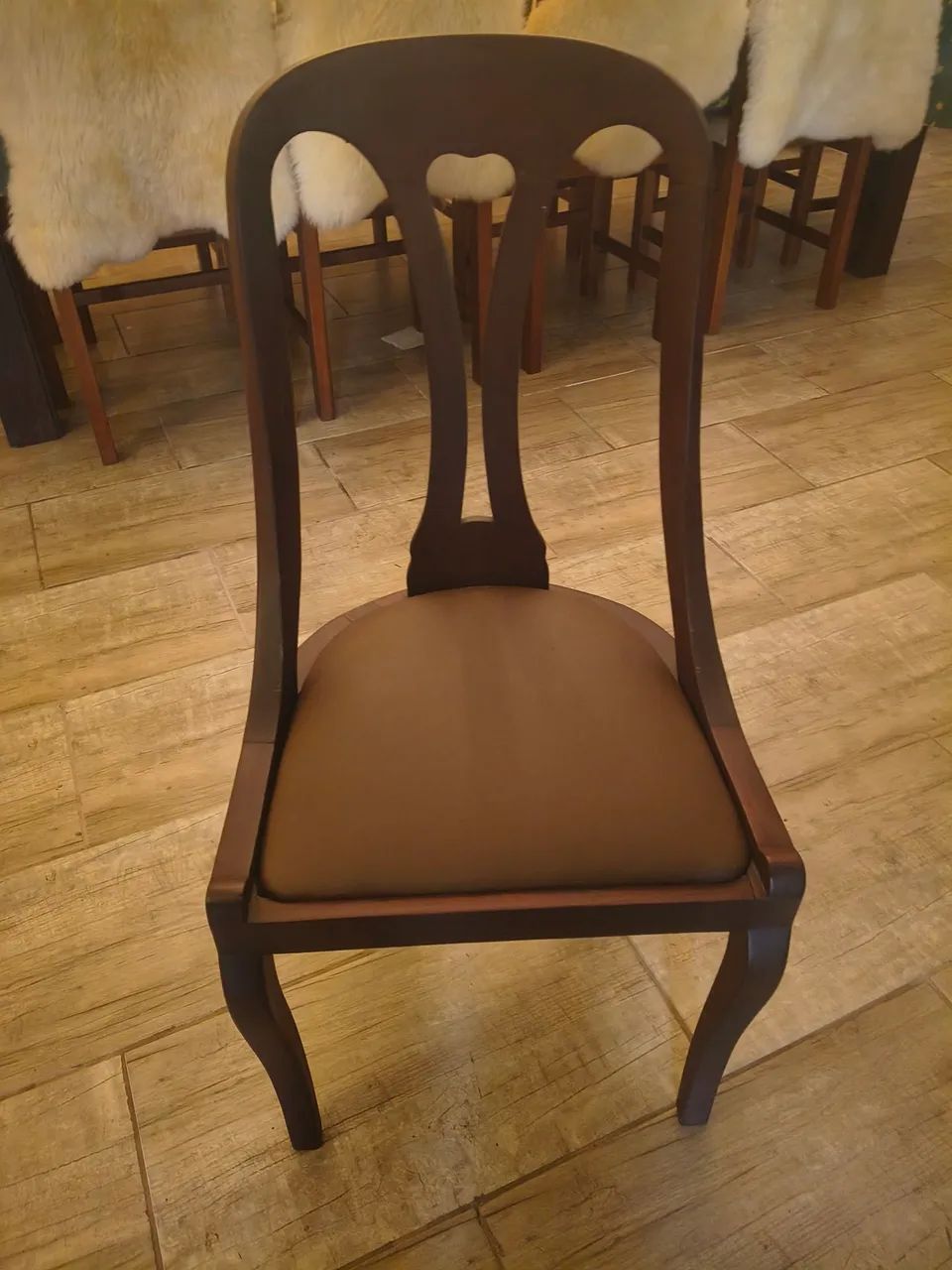 CADEIRAS MOGNO MACIÇA 