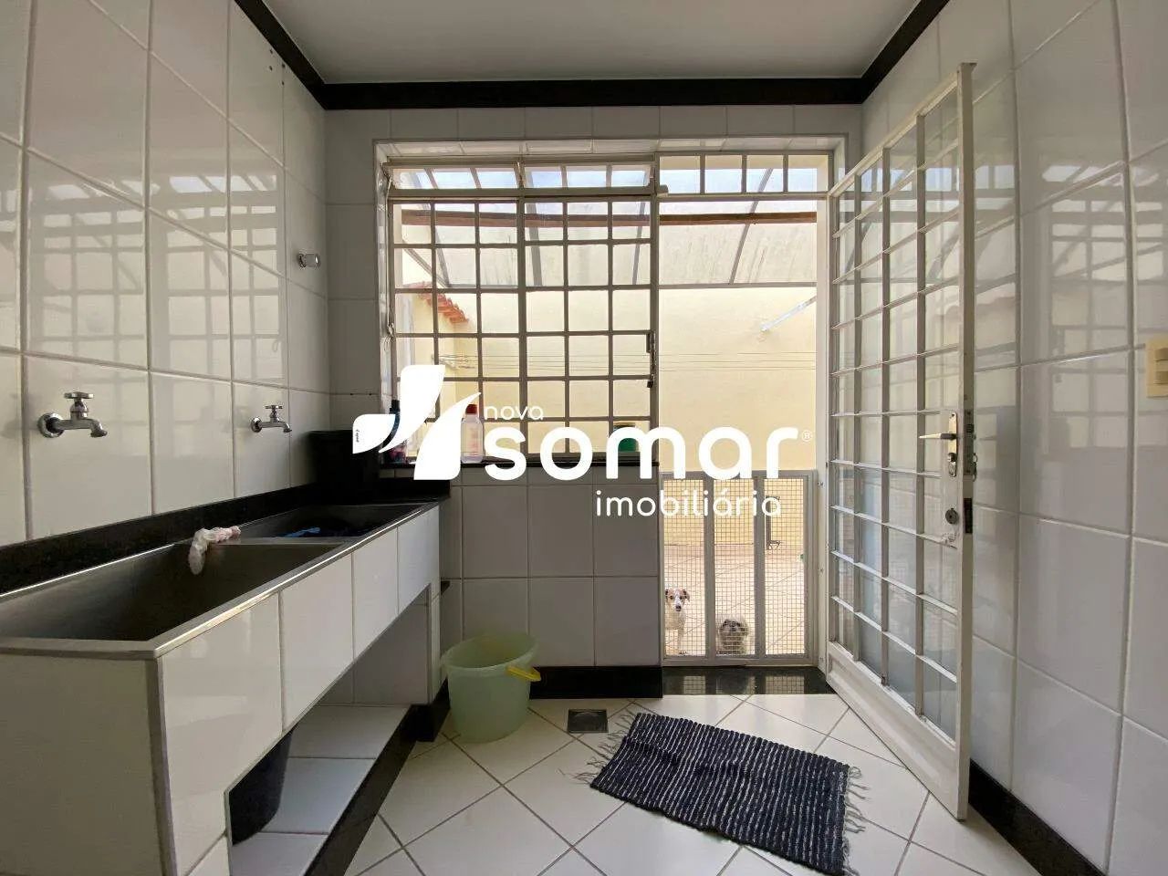 Casa para aluguel, 5 quartos, 2 suítes, 3 vagas, Centro - Divinopolis/MG - Foto 2