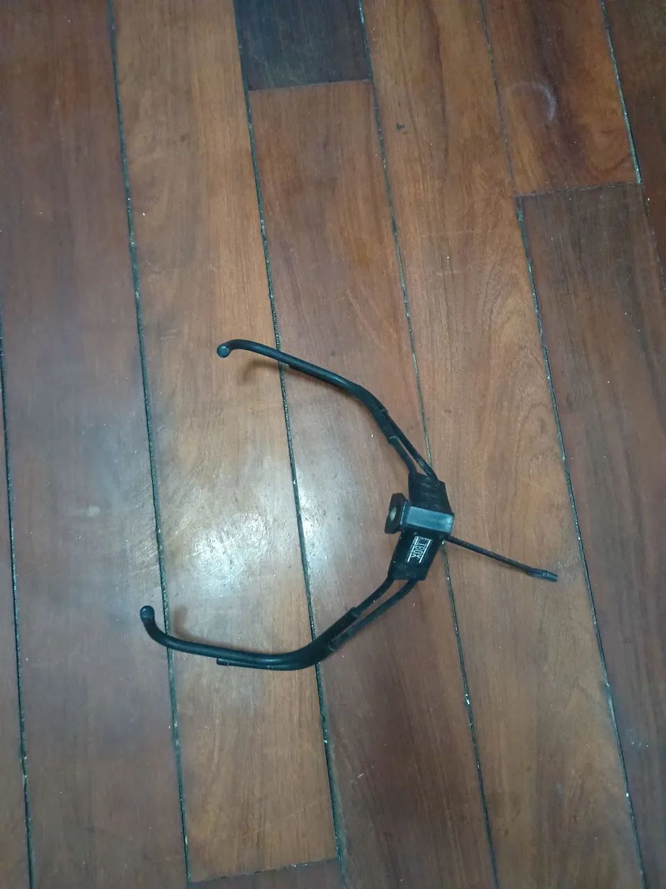 Pedestal para violão  - Foto 3