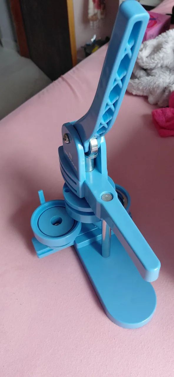 Máquina de broche