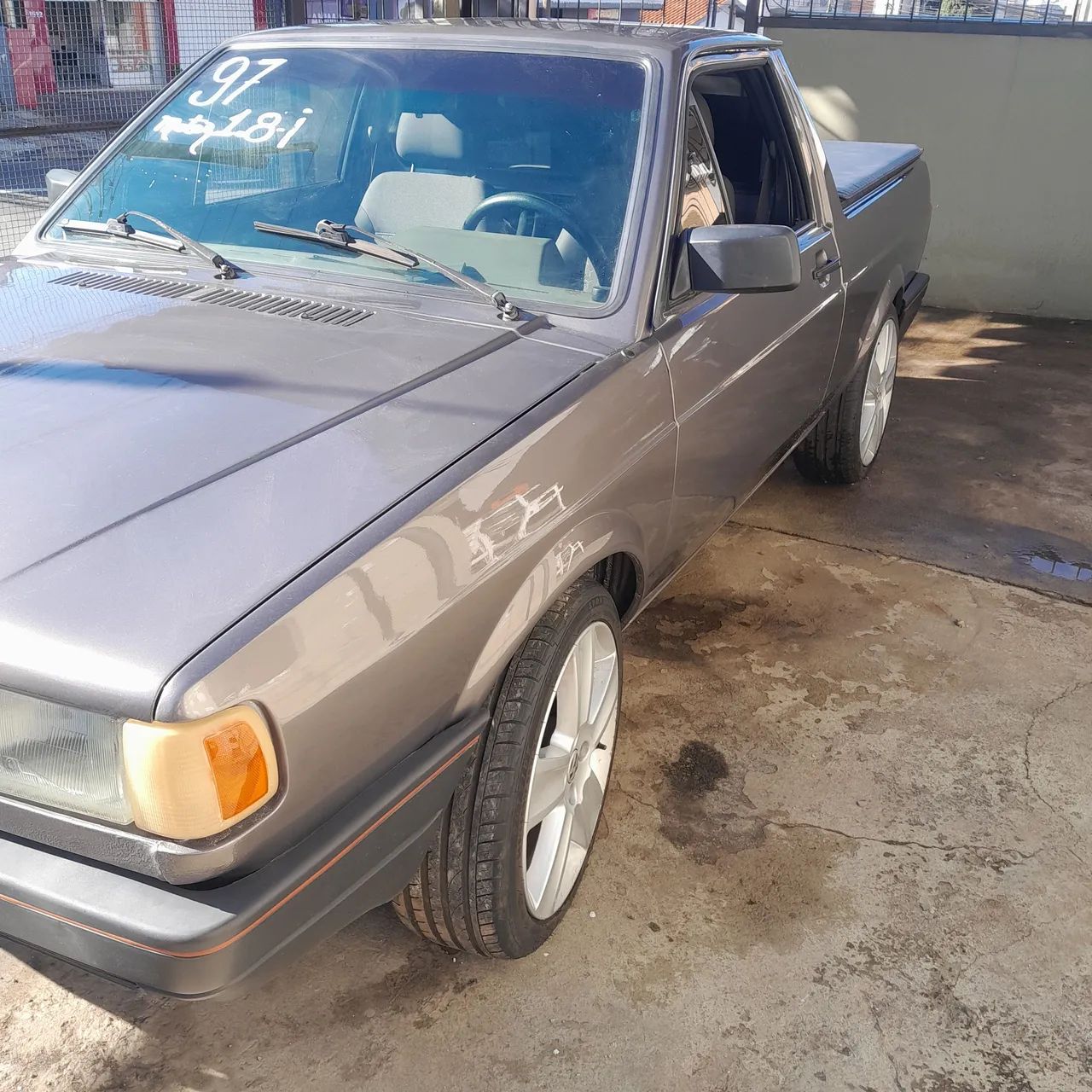 Volkswagen Saveiro Saveiro GL 1.8Mi e 1.6/GL/LS/S/ Sunset 1997