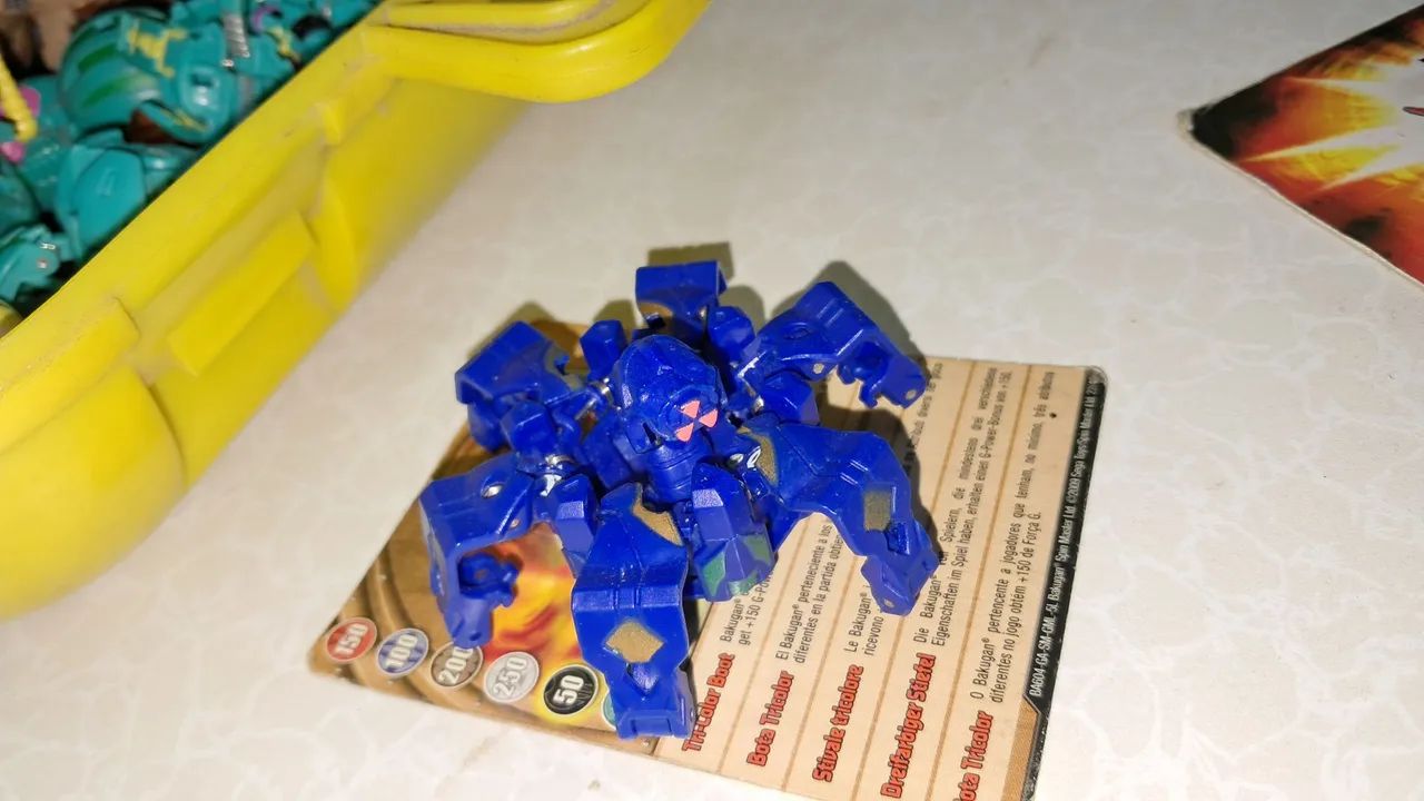 Bakugan Dynamo Aquos - Foto 3
