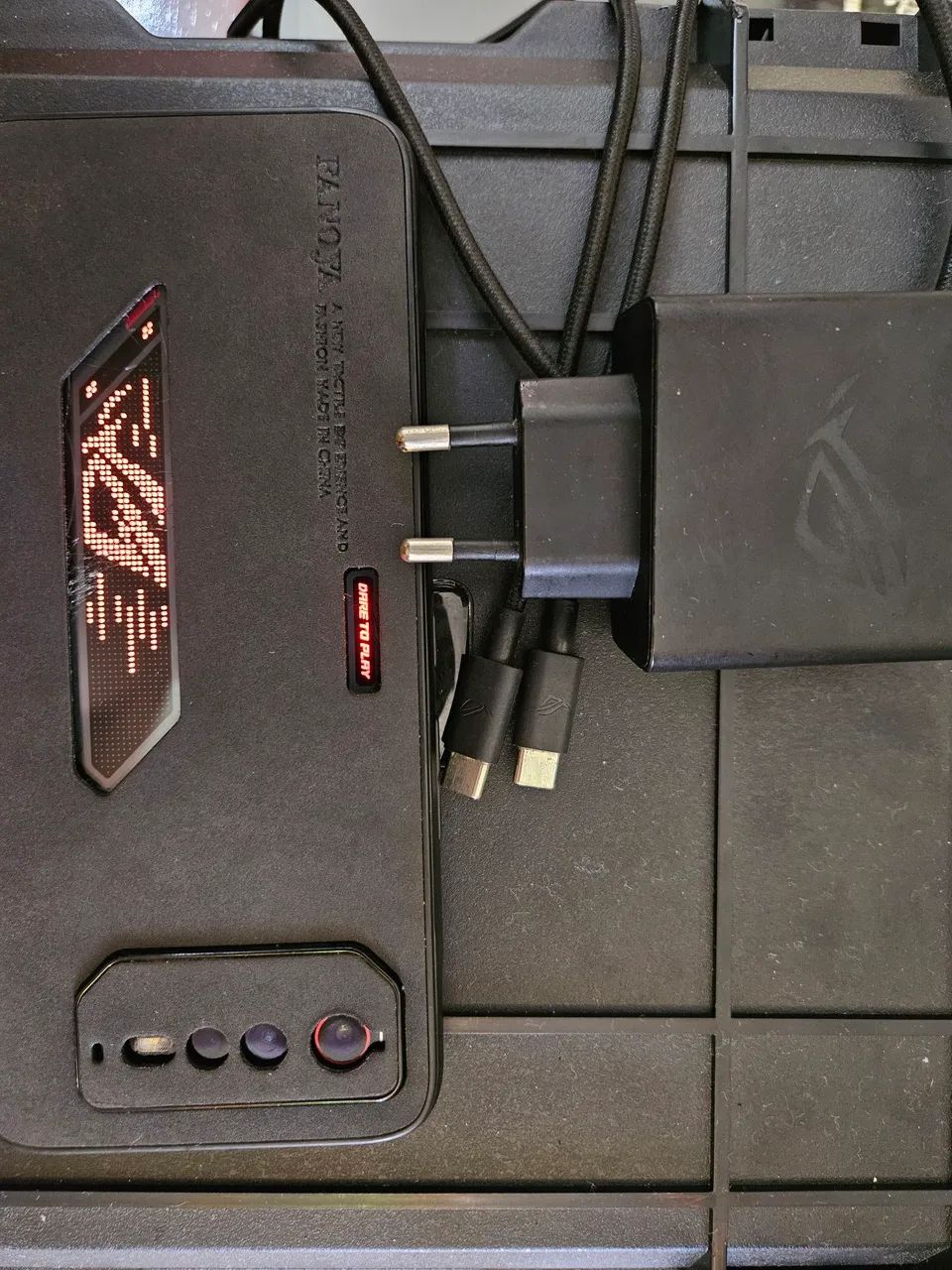 Rog Phone 6 256gb, 8ram(no estado) - Foto 3