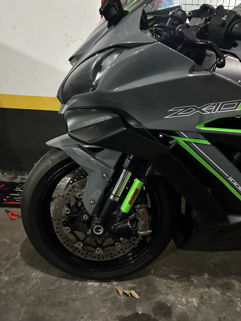 Motos Kawasaki Ninja Zx-10/ Zx-10r 1000cc no Rio de Janeiro