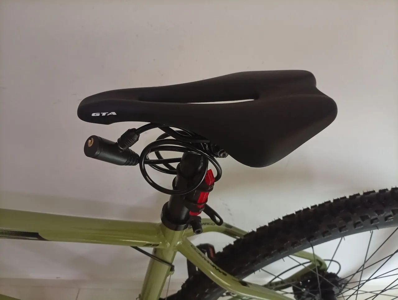 Bicicleta MTB ARO 29  - Foto 4