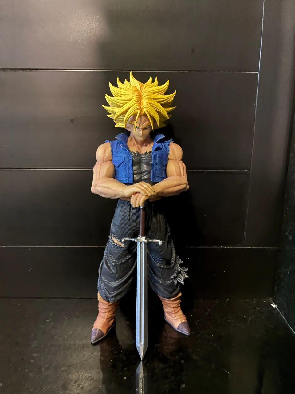 TRUNKS SSJ