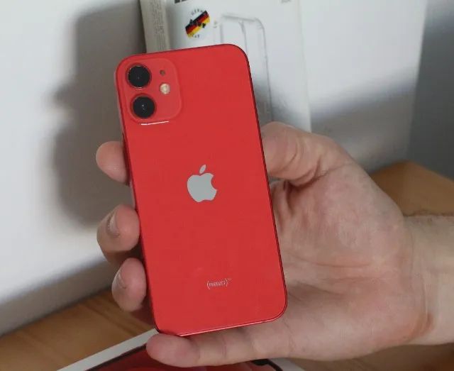 Iphone 12 mini - 256gb - Product Red - usado 75% bateria