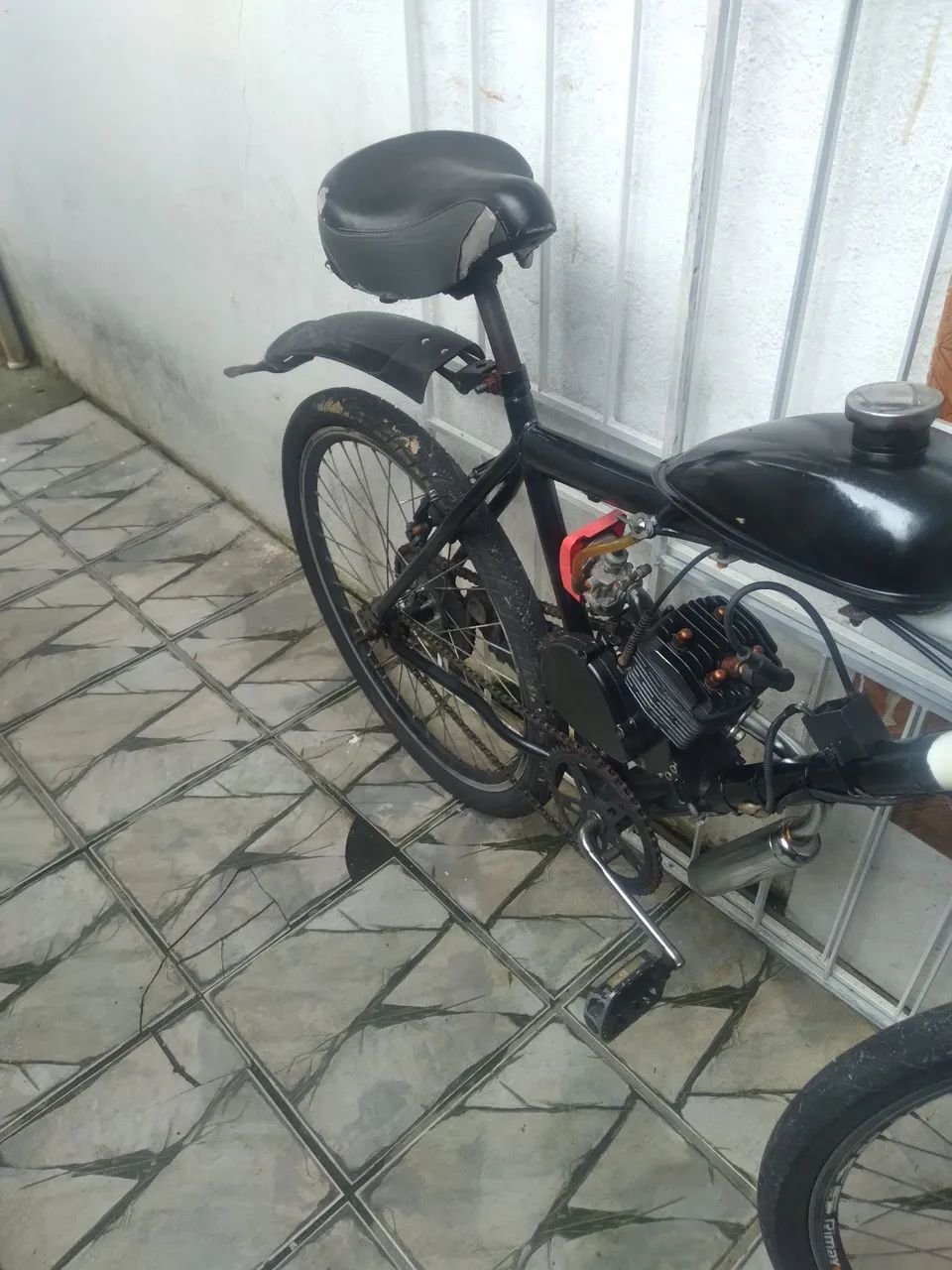 VENDO BICICLETA ELETRICA BEM CUIDADA PRECO BOM - Foto 3