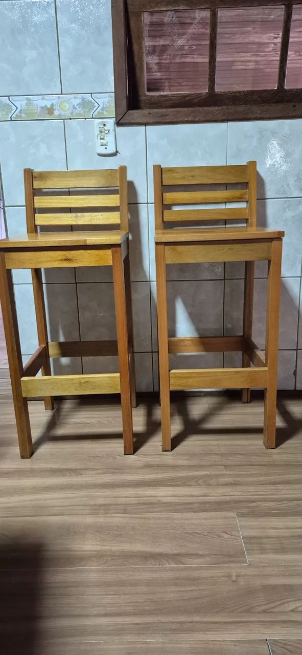 Banquetas de madeira  - Foto 3