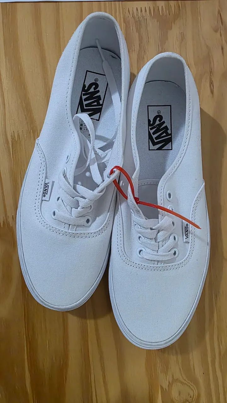 Tenis Vans Authentic White 39 unisex 