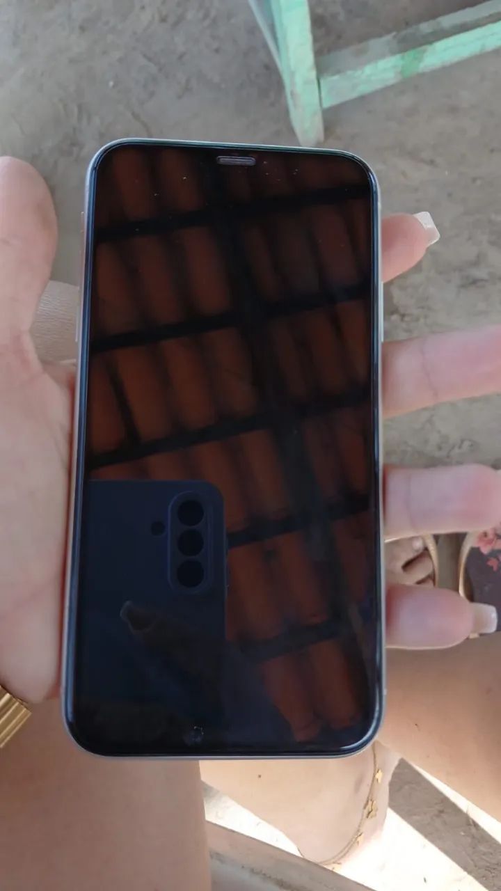 iPhone XR branco 128gb  - Foto 2