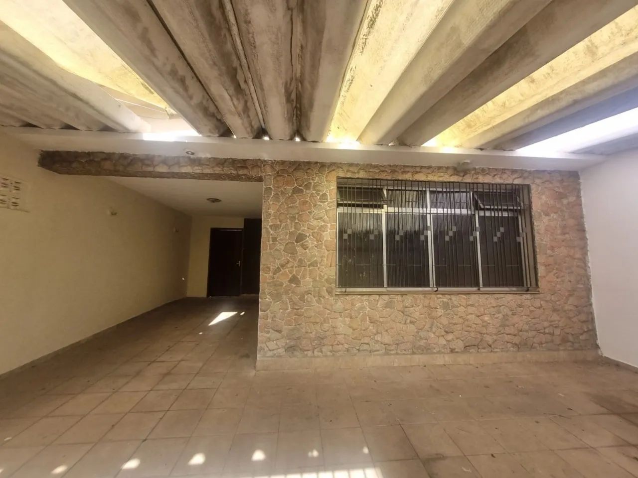 CASA E SOBRADO R.RAMOS 192M² 2 DORMS/3 VGS/ 2 WC - Foto 2