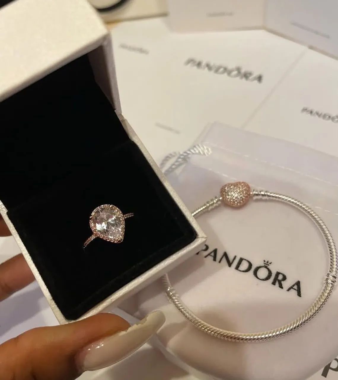 Bracelete pandora novo