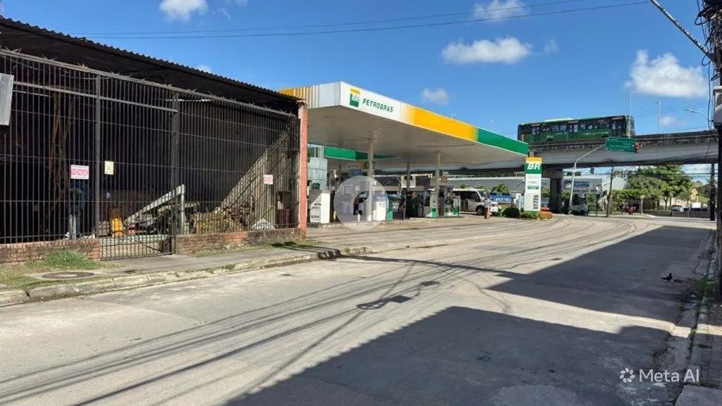 Galpão com 126m2 na Iputinga - Recife
