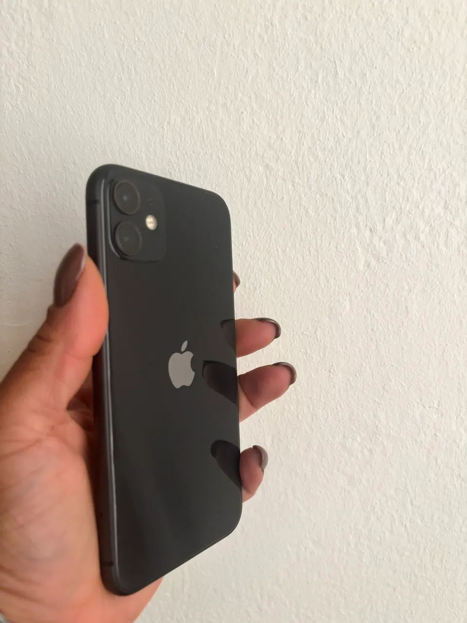 Vendo IPhone 11 em perfeita conservação  - Foto 2