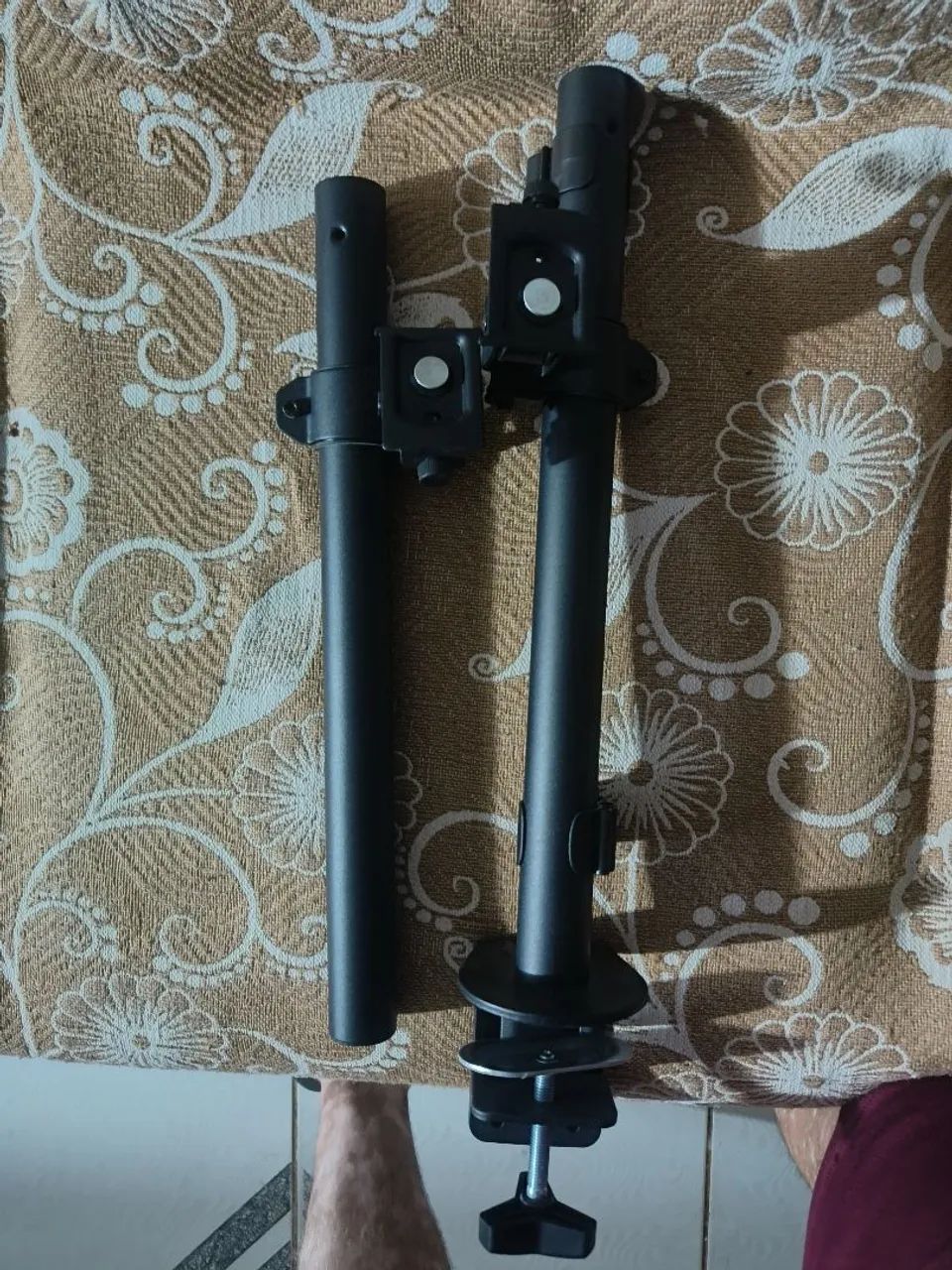 Suporte para dois monitores vertical 