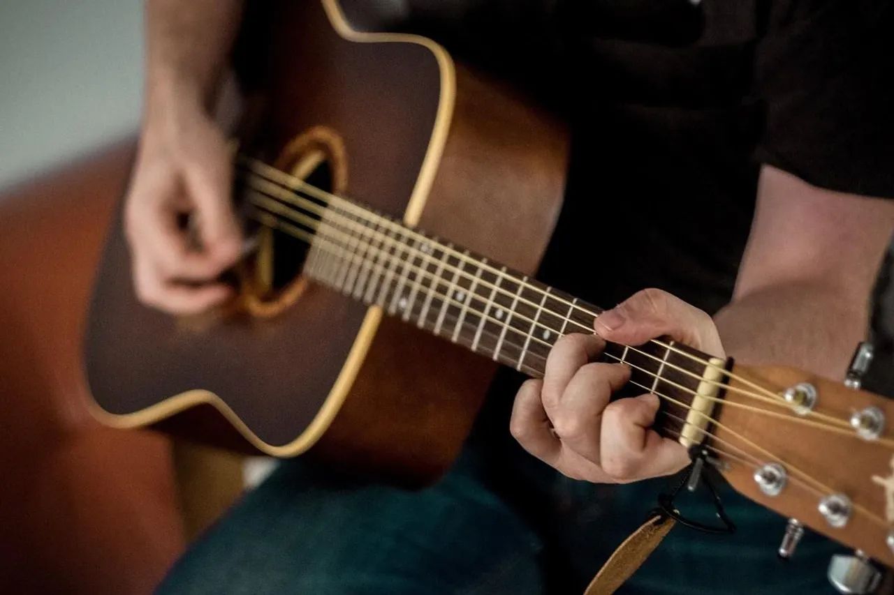 Aulas de Violão / Intermares / Aprenda Fácil! - Foto 2