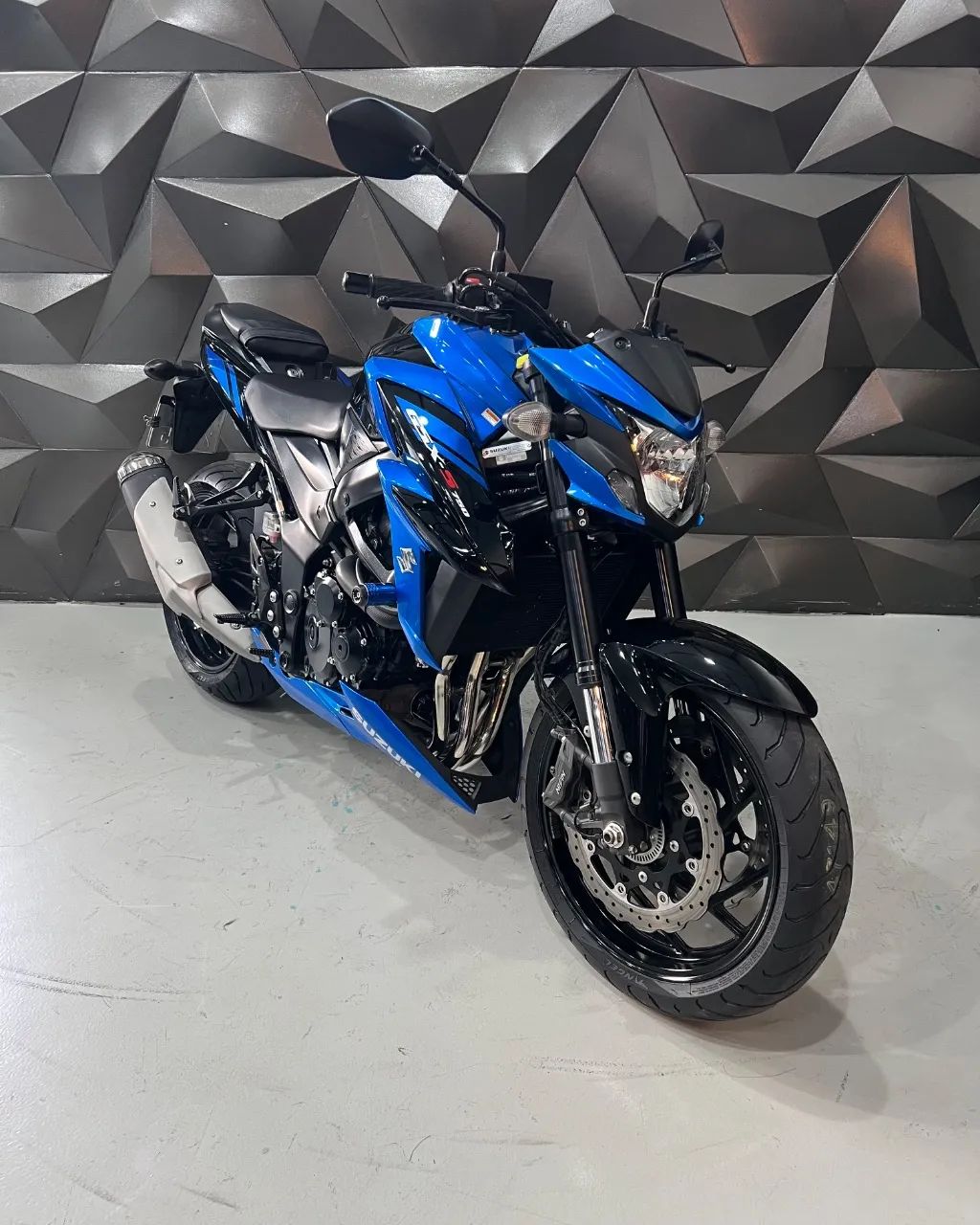 Suzuki 750 2020 - 1501675905 | OLX