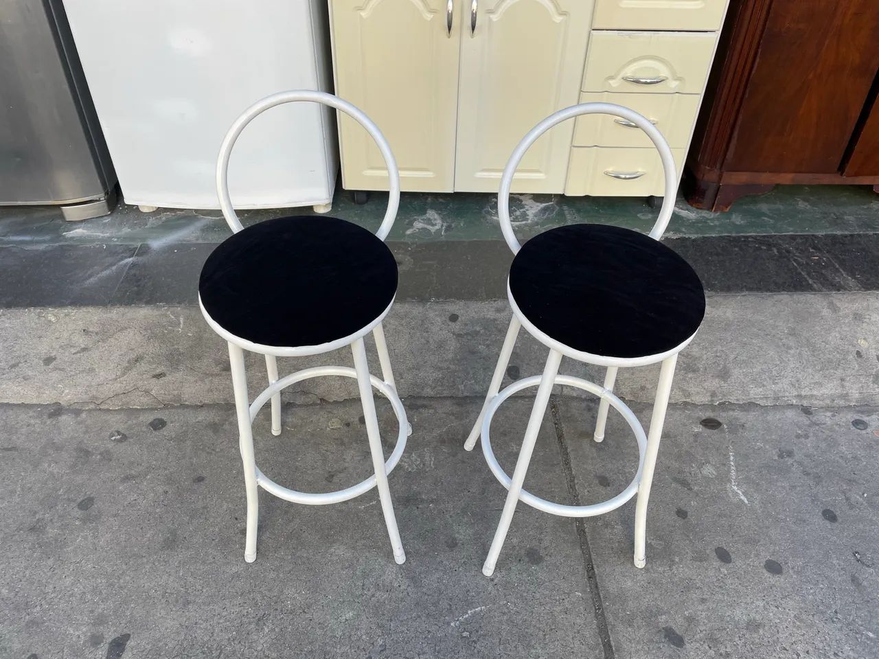 Par de Banquetas Altas com Encosto 
