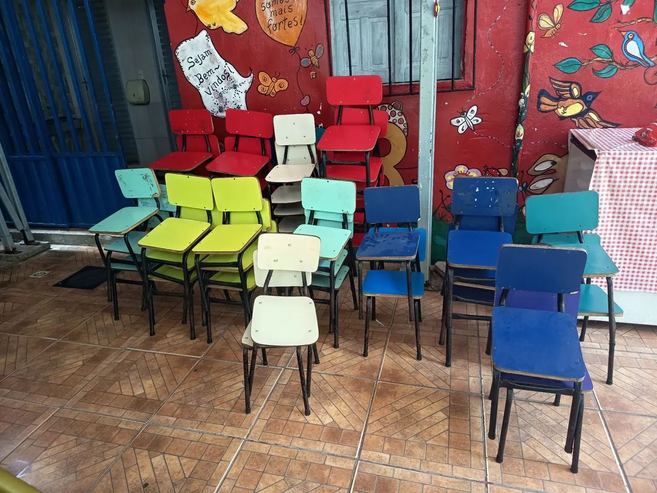 Conjunto de mesa com Cadeira infantil  - Foto 2