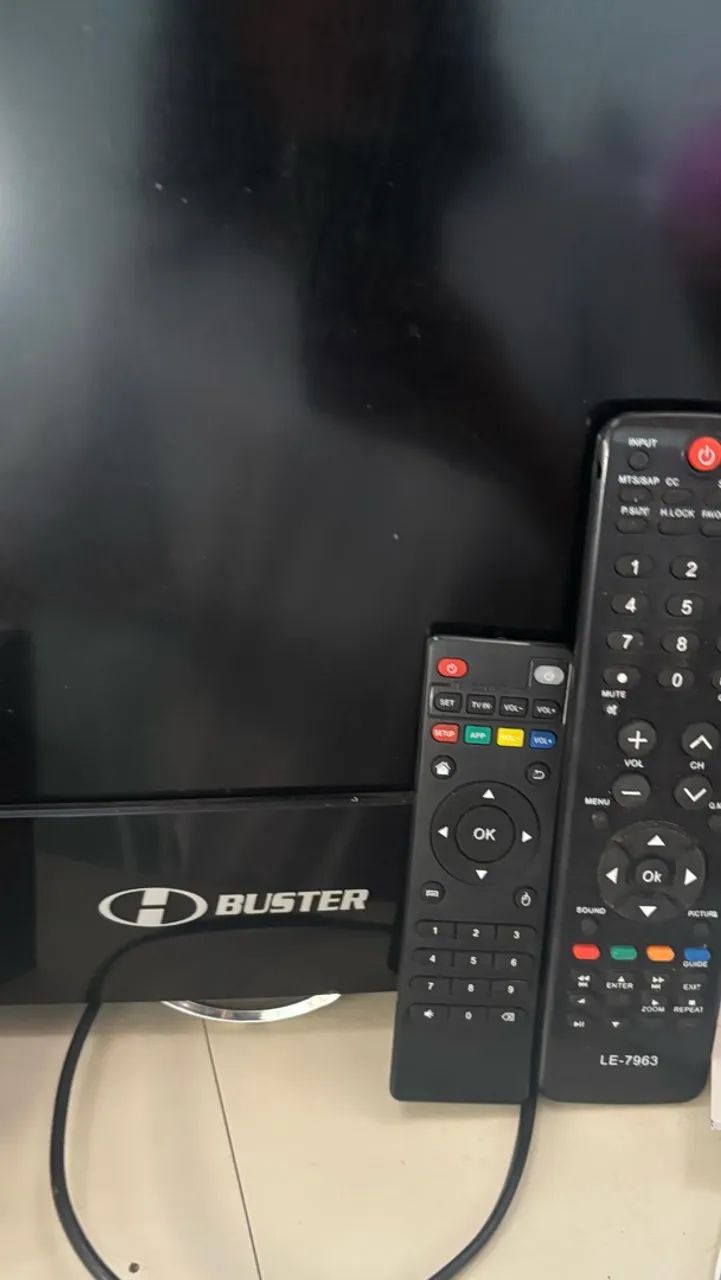 Tv H-Buster LCD de 32 polegadas 