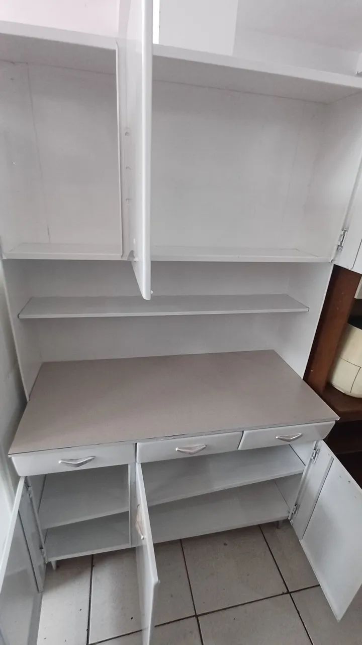 Armário cozinha aço super conservado 