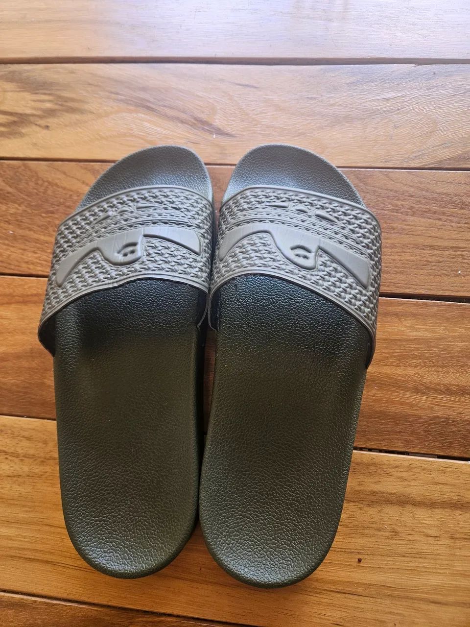 Chinelo adidas 