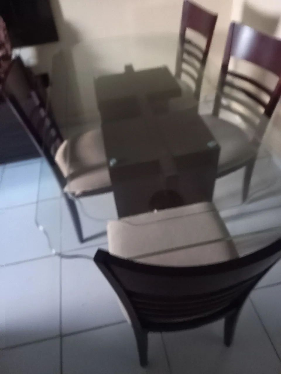 Mesa e cadeiras  - Foto 4