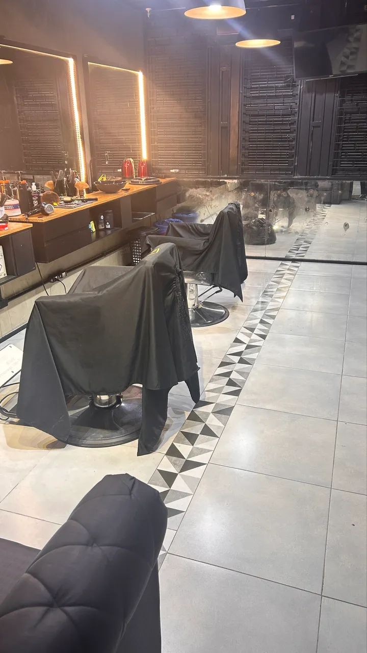 Barbearia contrata barbeiro! - Foto 2