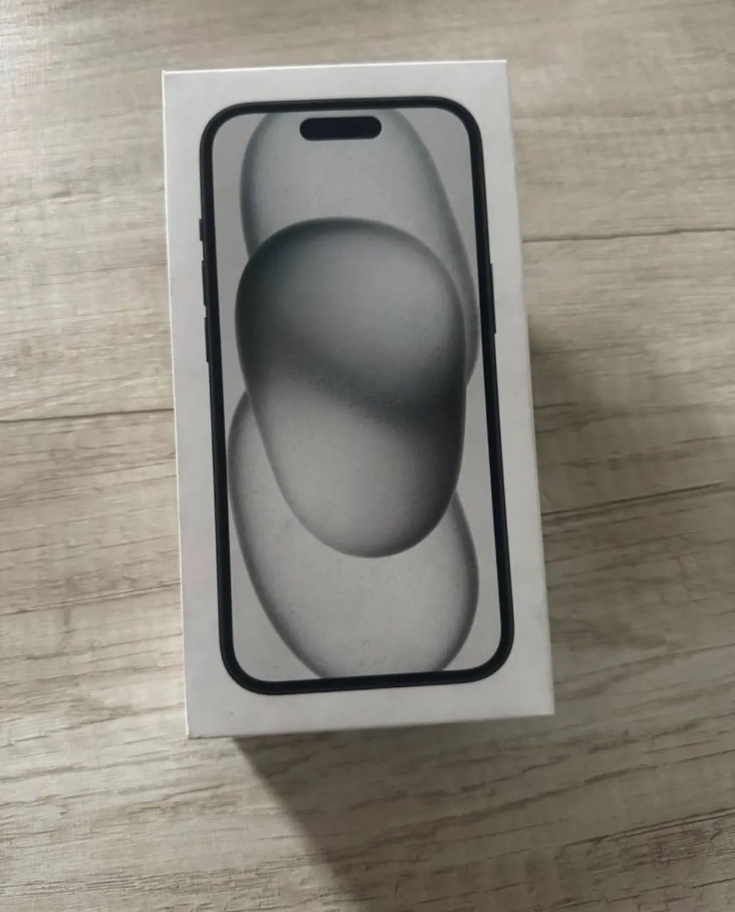 iPhone 15 