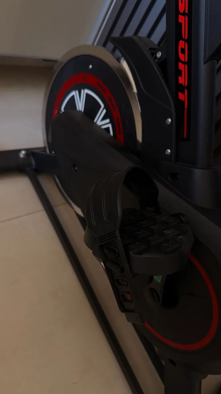 BICICLETA ERGOMÉTRICA 