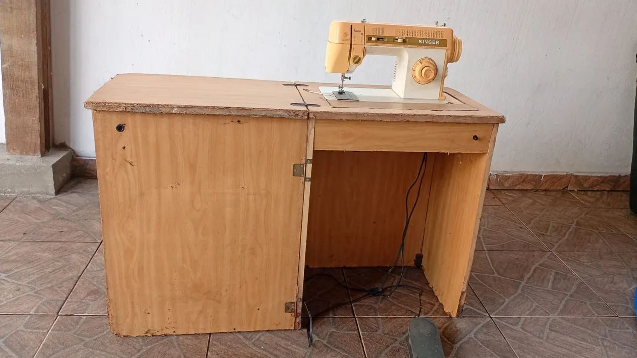 Máquina de costura  - Foto 3