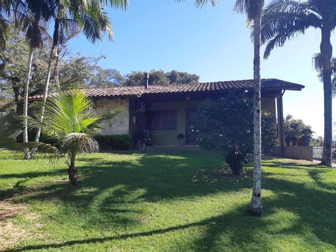 Sitio com casa de 03 quartos sendo 01 suite. - Foto 5