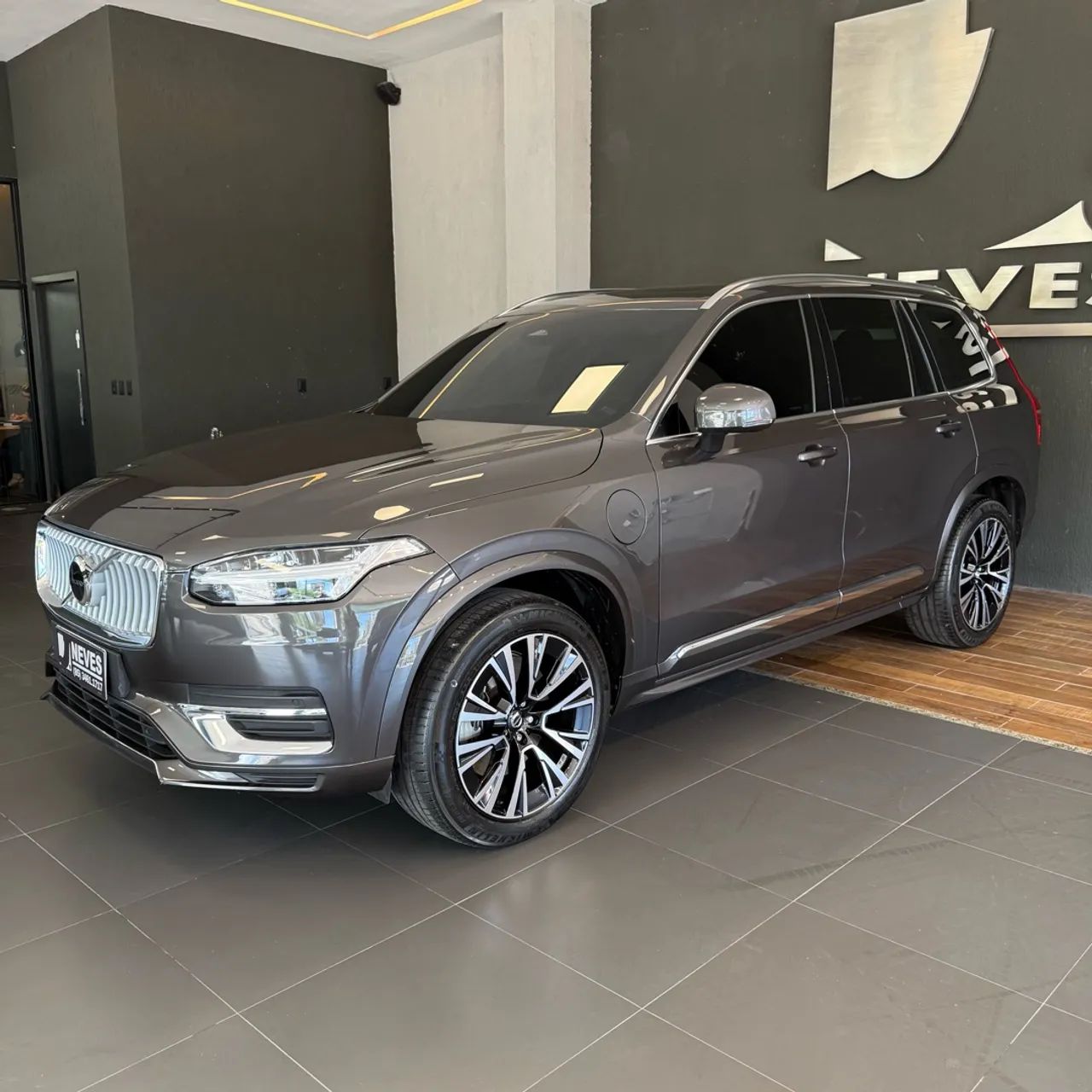 Volvo Xc90 XC 90 T-8 Plus 2.0 AWD (Híbrido) 2025