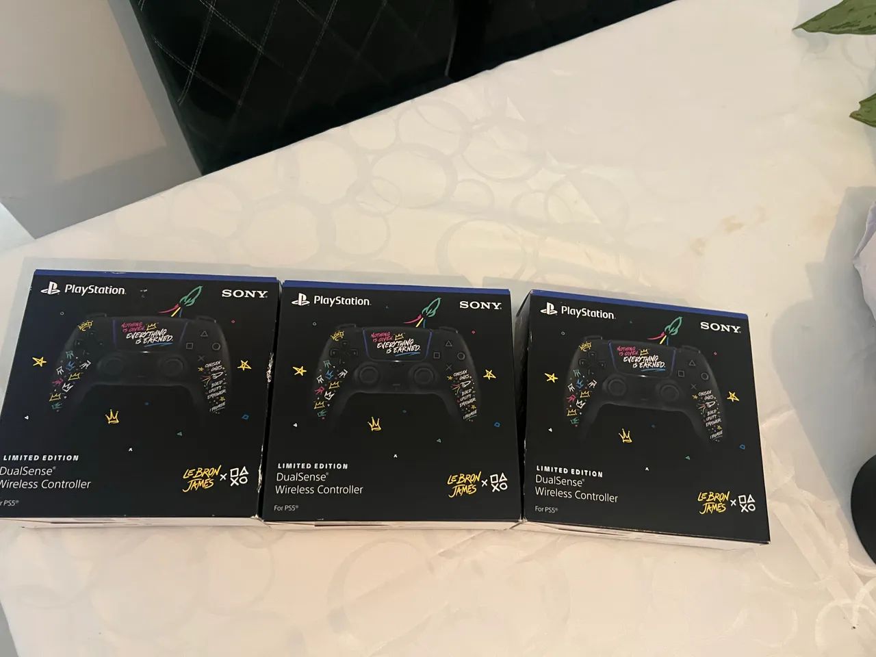 Dualsense LeBron James controle PS5 Ed Limitada - Foto 5