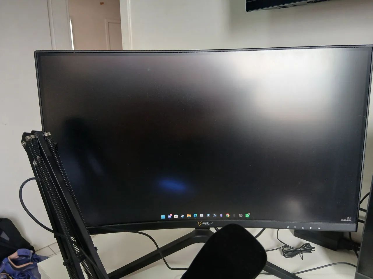 Monitor husky 240 hz 27 pol