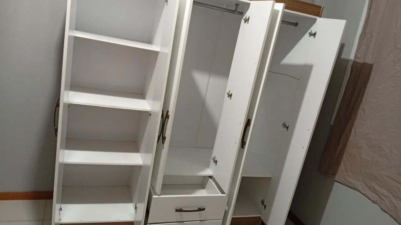 Guarda roupa 6 portas - Foto 3