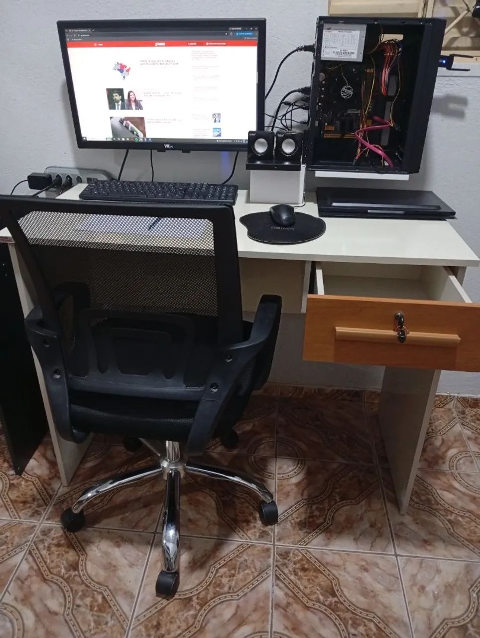 Computador completo + mesa e cadeira. - Foto 4