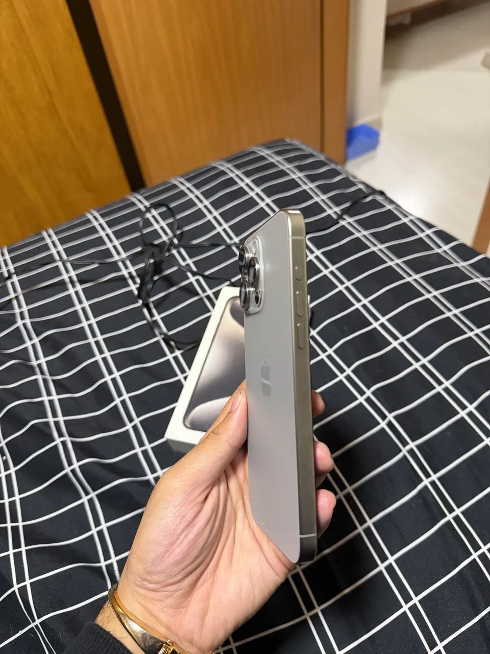 IPhone 15 Pro Max - 256Gb Zerado - Foto 2