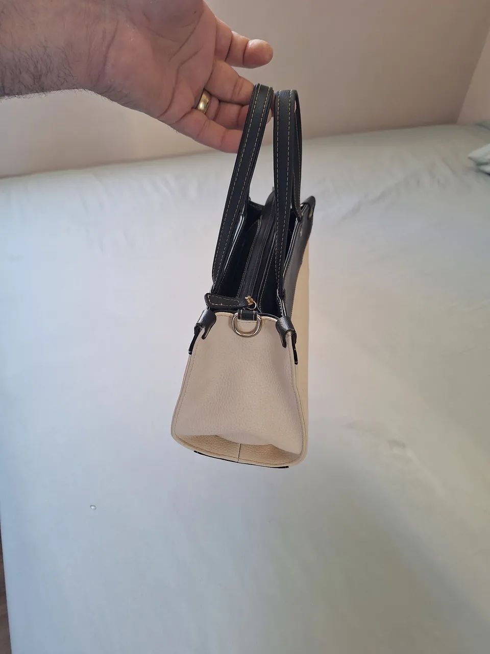Bolsa Mônica Sanches usada