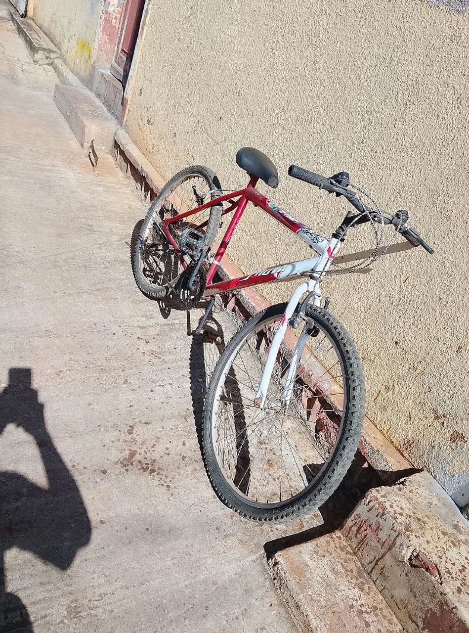 Bike usada em bom estado 