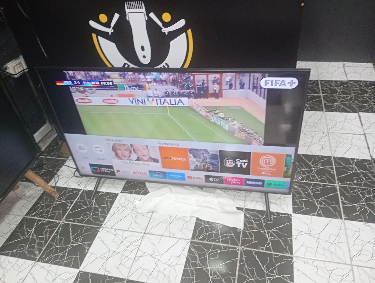 Vendo Smartv Samsung 50 polegadas 4k em estado de nova conforme fotos R$ 1700,00 - Foto 4