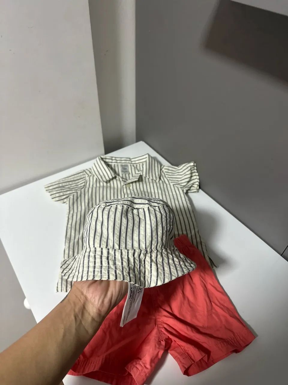 Conjunto Carters com chapéu 12 meses  - Foto 3