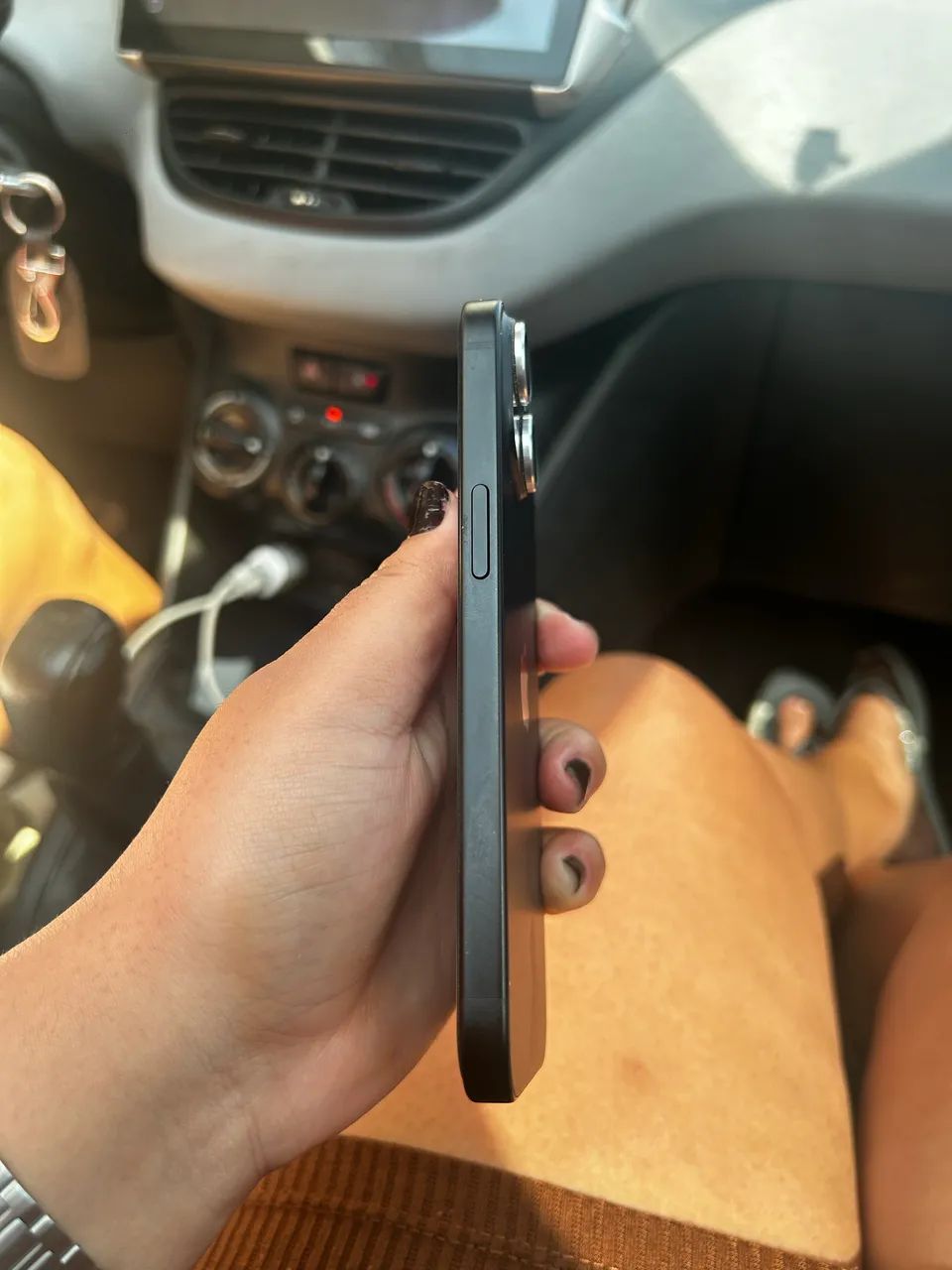 iPhone 15 - Seminovo - Foto 2