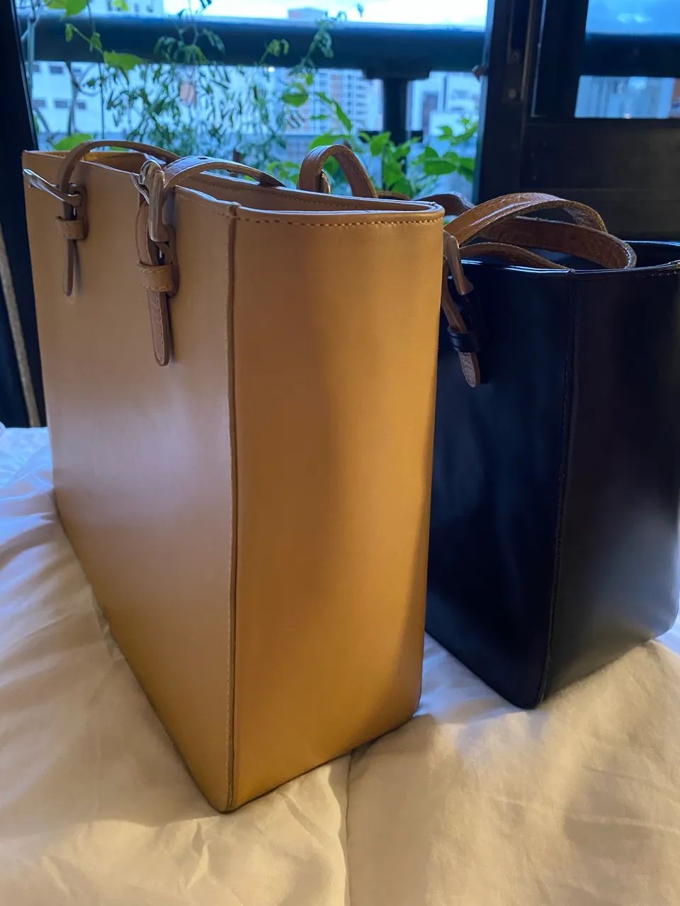 FRETE GRÁTIS!! 2 Bolsas Franziska Hübener - Foto 3