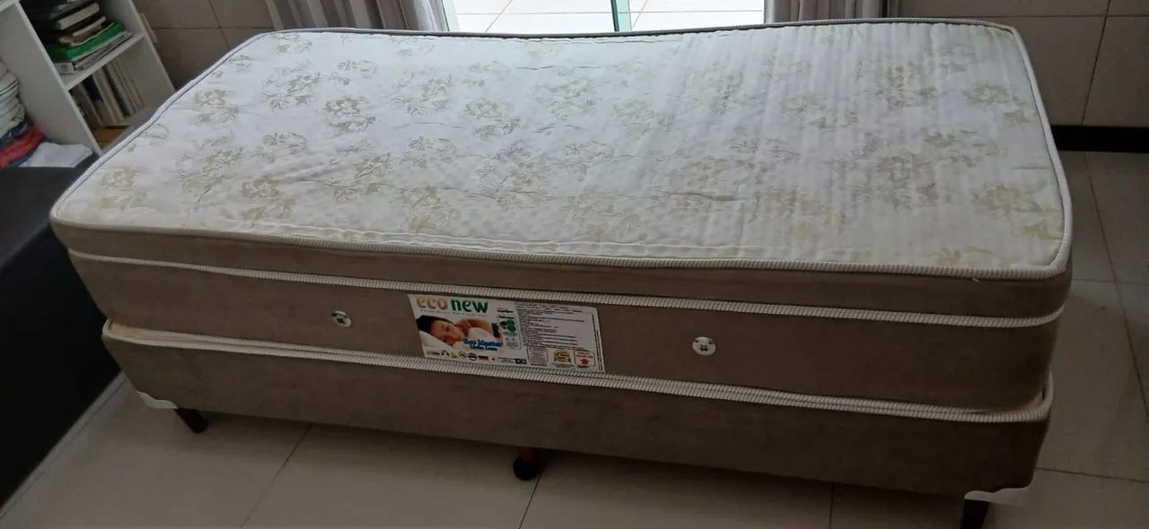 Cama com box solteiro Econew ótimo estado - Foto 3